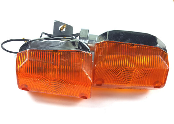 Lampu Winker Sepeda Motor Plastik / Lampu Sein V50 F Dan Cover Orange Case Putih
